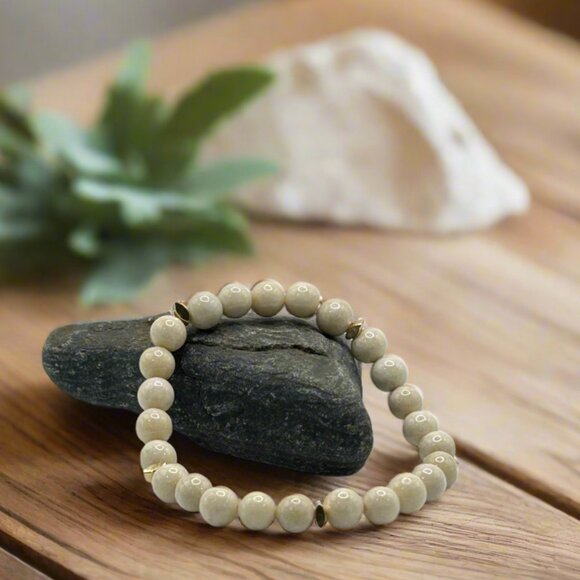 Riverstone Gold Beaded Stretch Bracelet - Picture 4 of 5